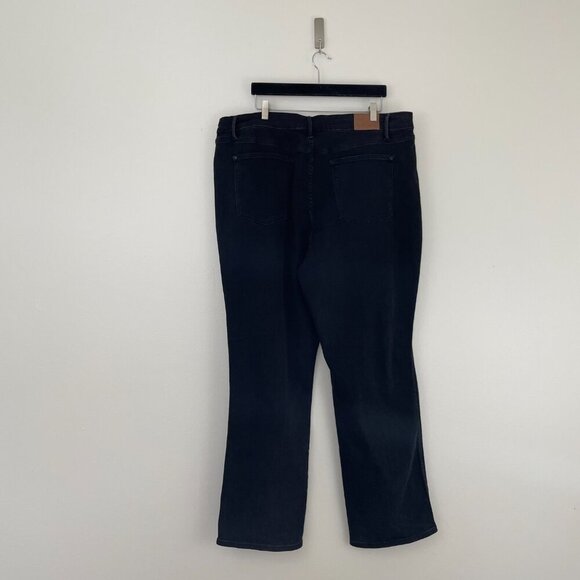 Judy Blue High Rise 90's Straight Leg Distressed Jeans Size 22W - Picture 2 of 6